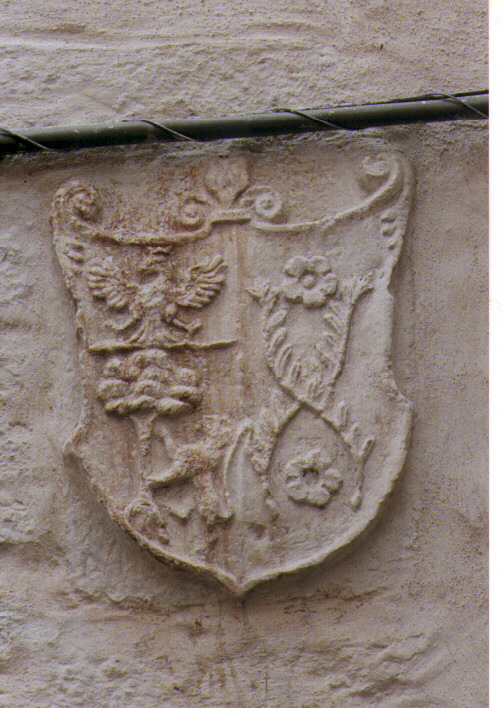 stemma gentilizio della famiglia Vitali, stemma gentilizio (rilievo) - ambito Italia meridionale (sec. XVIII)