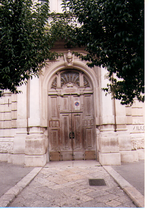 portale - ambito Italia meridionale (primo quarto sec. XX)