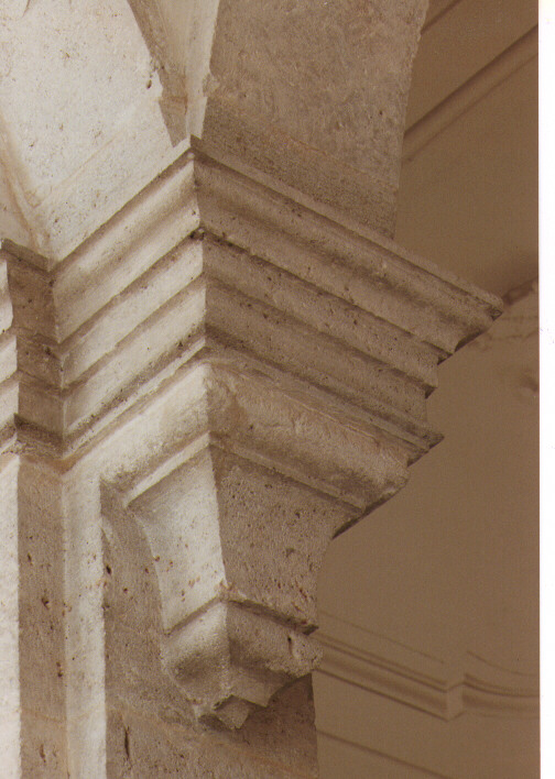 mensola architettonica, serie - ambito napoletano (sec. XVIII)