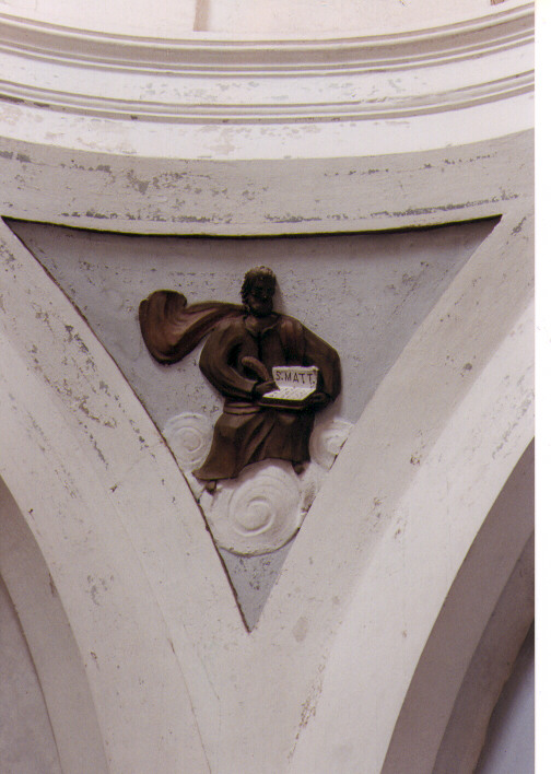 San Matteo scrive il Vangelo (rilievo) - ambito Italia meridionale (sec. XVIII)