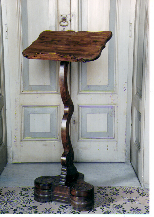 leggio - manifattura pugliese (seconda metà sec. XIX)