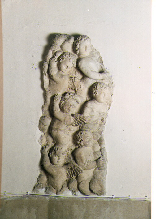 angeli (decorazione plastica) - ambito Italia meridionale (fine/inizio secc. XVI/ XVII)