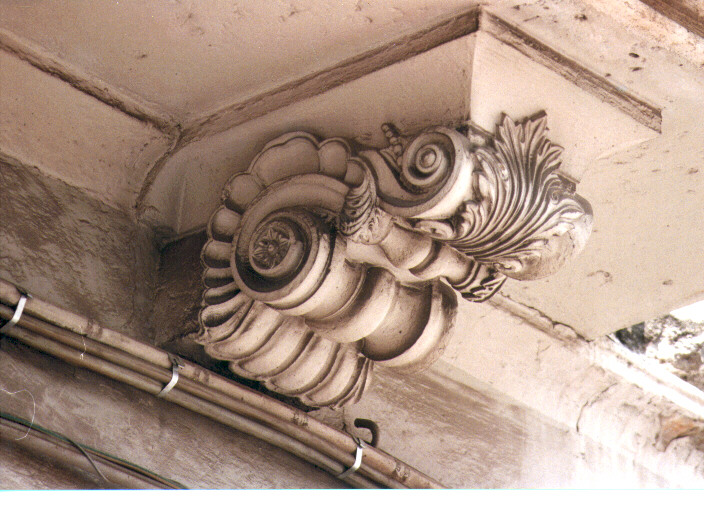 mensola, serie - ambito Italia meridionale (sec. XIX)