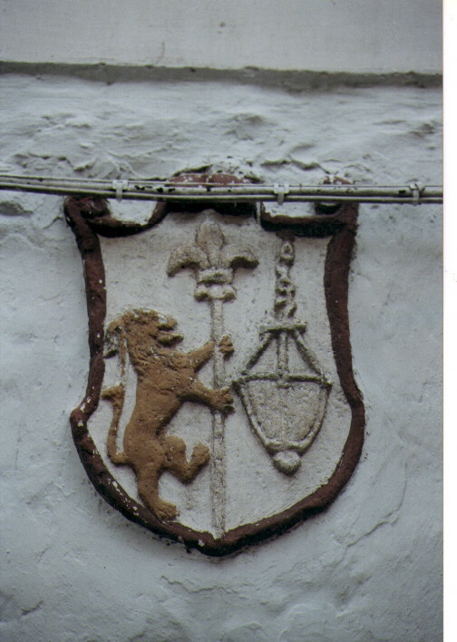 stemma gentilizio (rilievo) - ambito Italia meridionale (sec. XVII)