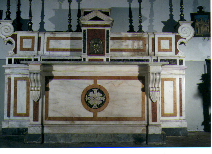 altare - ambito Italia meridionale (fine/inizio secc. XIX/ XX)