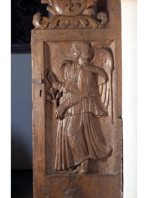 angelo annunciante (formella) - ambito Italia meridionale (sec. XVI)