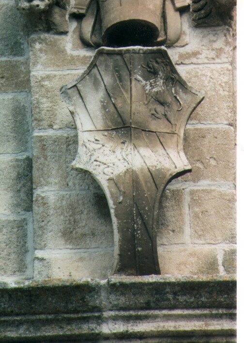 stemma gentilizio della famiglia D'Aquino (rilievo) - ambito pugliese (fine/inizio secc. XV/ XVI)