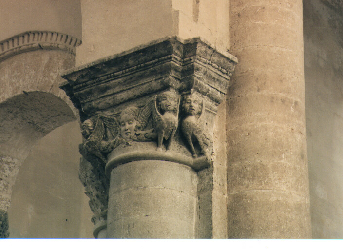 semicapitello - ambito Italia meridionale (secc. XV/ XVI)