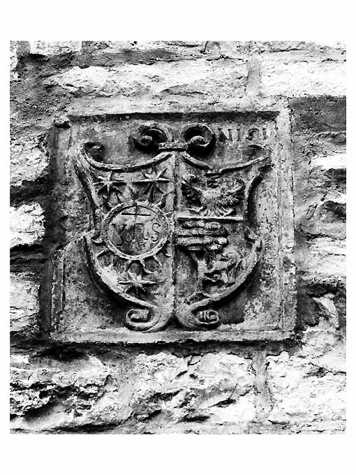 stemma gentilizio (rilievo) - ambito Italia meridionale (seconda metà sec. XVII)