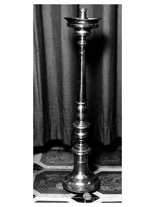 candeliere, serie - ambito Italia meridionale (primo quarto sec. XX)