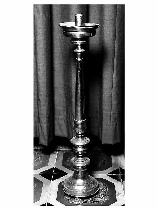 candeliere, serie - ambito Italia meridionale (primo quarto sec. XX)