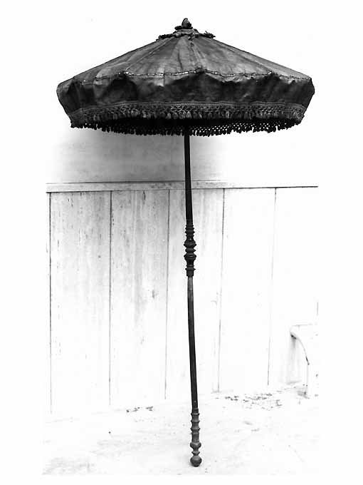 ombrellino processionale - ambito Italia meridionale (seconda metà sec. XIX)