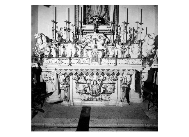 altare - ambito pugliese (sec. XVIII)