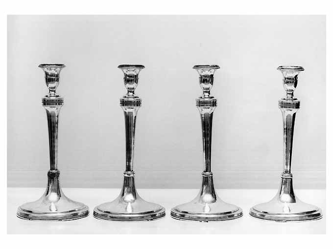 candelabro, serie - ambito pugliese (sec. XX)