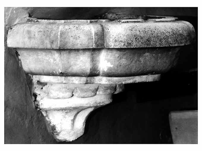 acquasantiera - ambito pugliese (sec. XIX)