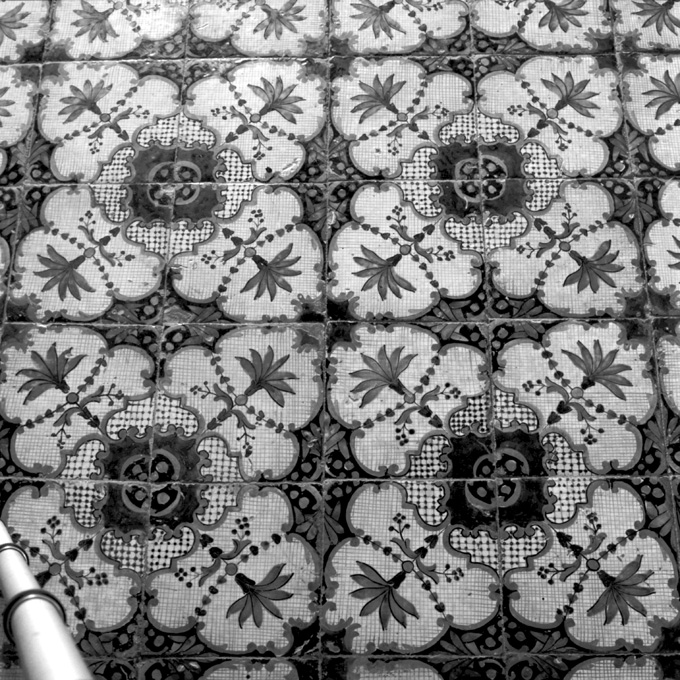 pavimento a mattonelle - ambito napoletano (sec. XVIII)