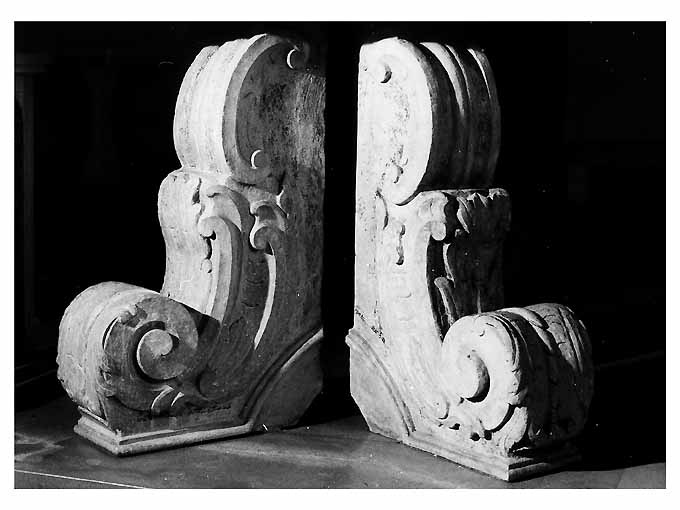 leggio, frammento - ambito pugliese (secc. XVIII/ XIX)