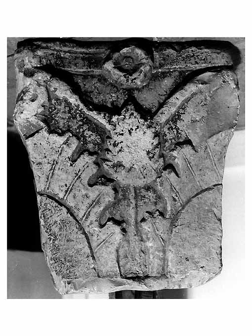 semicapitello - ambito pugliese (secc. XV/ XVI)