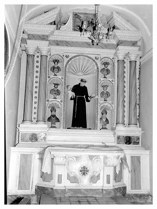 altare - ambito pugliese (ultimo quarto sec. XVIII)