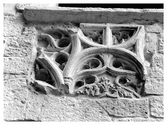 rosone, frammento - ambito pugliese (sec. XV)