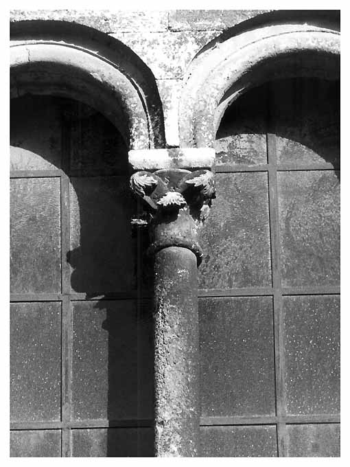 capitello - produzione pugliese (sec. XIV)