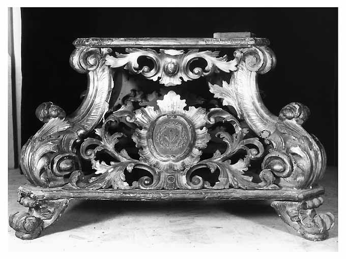 piedistallo di statua - ambito napoletano (sec. XIX)