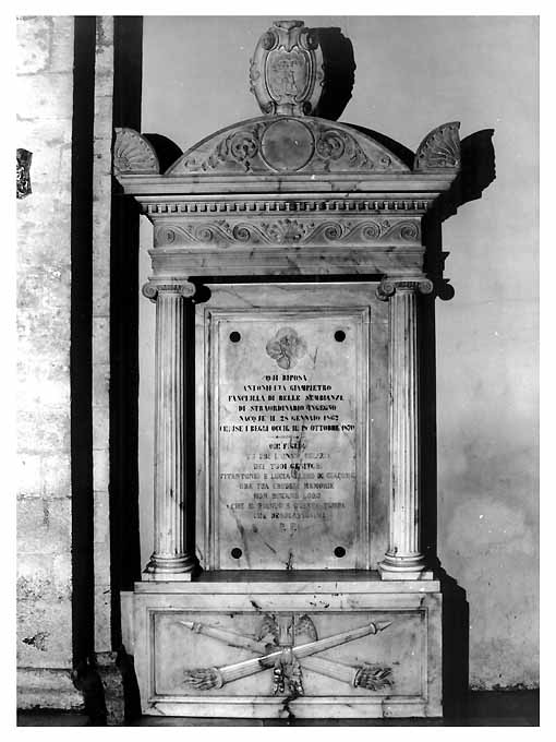 monumento funebre - ambito pugliese (sec. XIX)