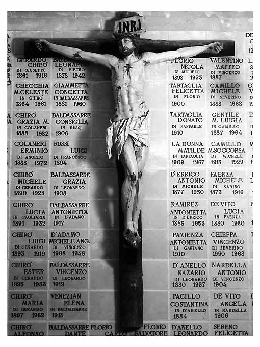 Cristo crocifisso (crocifisso, opera isolata) di Palmieri Gregorio (sec. XVIII)