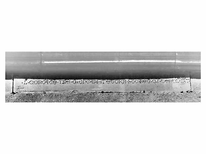 lapide, elemento d'insieme - produzione pugliese (sec. XIV)