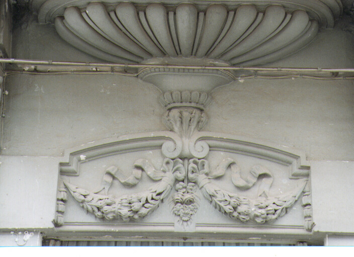 decorazione plastica - ambito Italia meridionale (secondo quarto sec. XX)