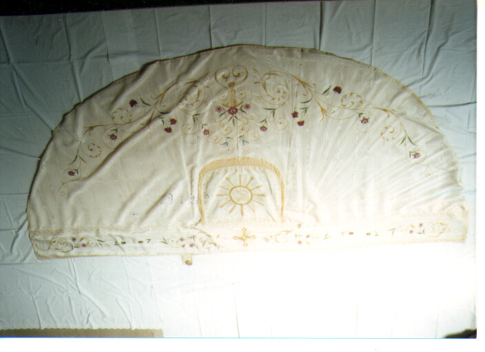 piviale - manifattura italiana (secc. XIX/ XX)