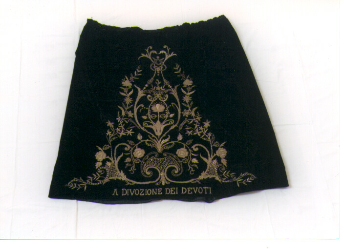 veste da statua, frammento - manifattura Italia meridionale (seconda metà sec. XIX)