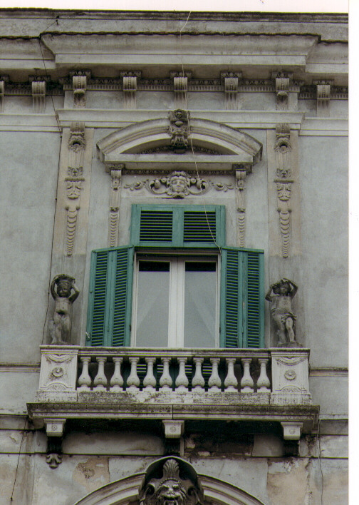 mostra di finestra - ambito Italia meridionale (sec. XX)