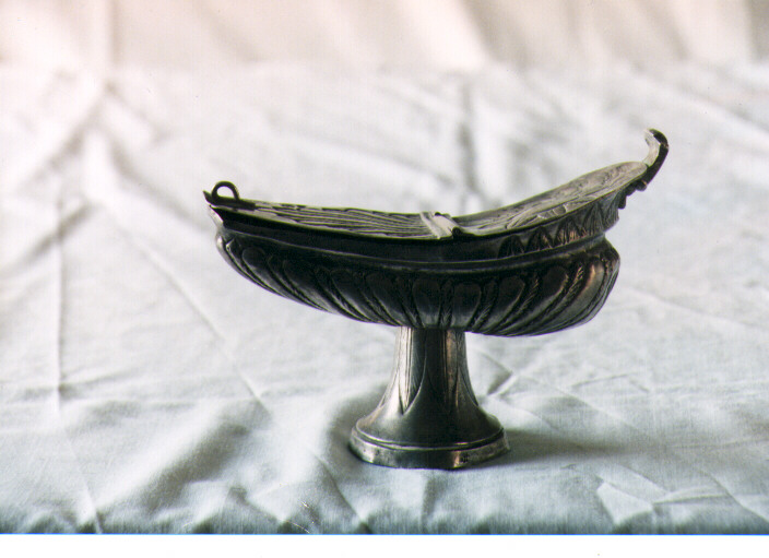 navicella portaincenso - manifattura napoletana (primo quarto sec. XIX)