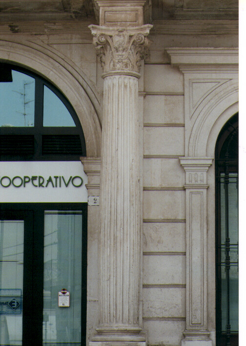 colonna corinzia, serie - manifattura Italia meridionale (sec. XIX)