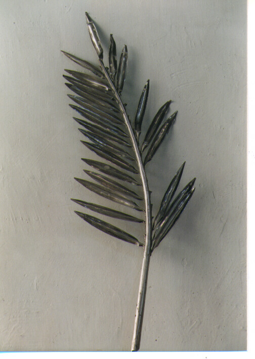 attributo iconografico di immagine sacra - ambito pugliese (sec. XX)