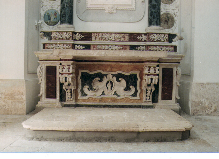altare maggiore - ambito Italia meridionale, ambito Italia meridionale (fine/inizio secc. XIX/ XX)