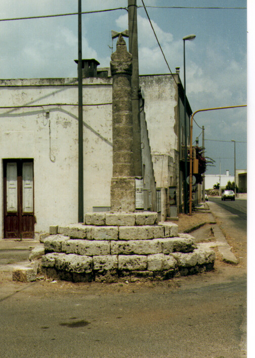 colonna - ambito salentino (sec. XVII)