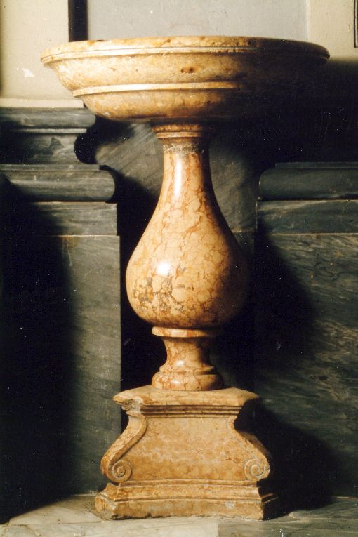 acquasantiera - a fusto - ambito Italia meridionale (metà sec. XVIII)