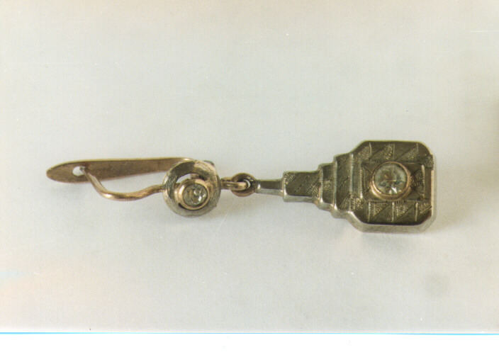 orecchino, serie - ambito italiano (primo quarto sec. XX)