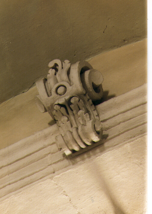 chiave d'arco, serie - ambito salentino (sec. XVIII)