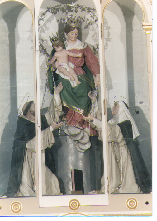 Madonna del Rosario (gruppo scultoreo) di De Pascalis A, Manzo Carlo (sec. XIX)