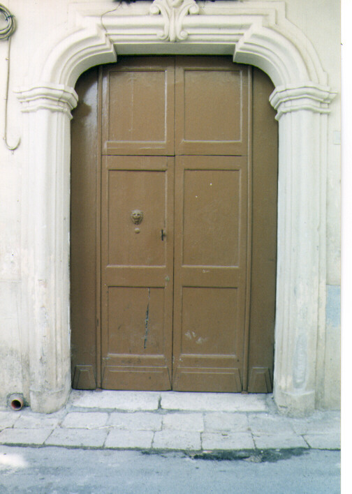 portale - ambito salentino (secondo quarto sec. XIX)