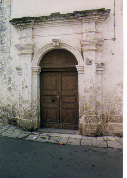 portale - ambito salentino (primo quarto sec. XIX)