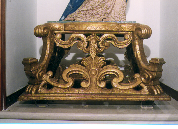 piedistallo di statua - ambito salentino (seconda metà sec. XIX)