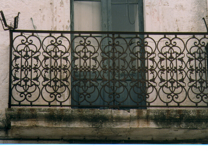 ringhiera - produzione Italia meridionale (primo quarto sec. XX)