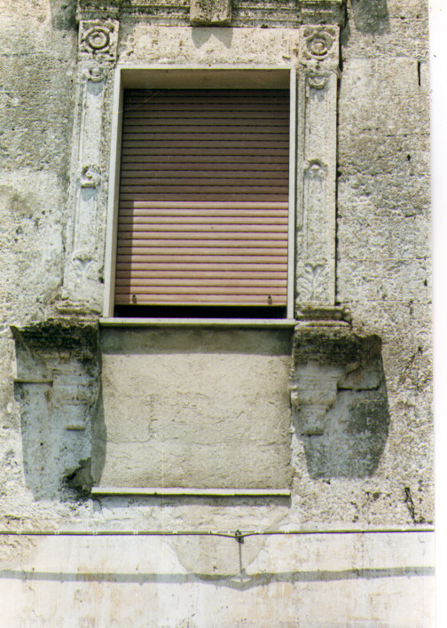 mostra di finestra - ambito salentino (primo quarto sec. XVII)