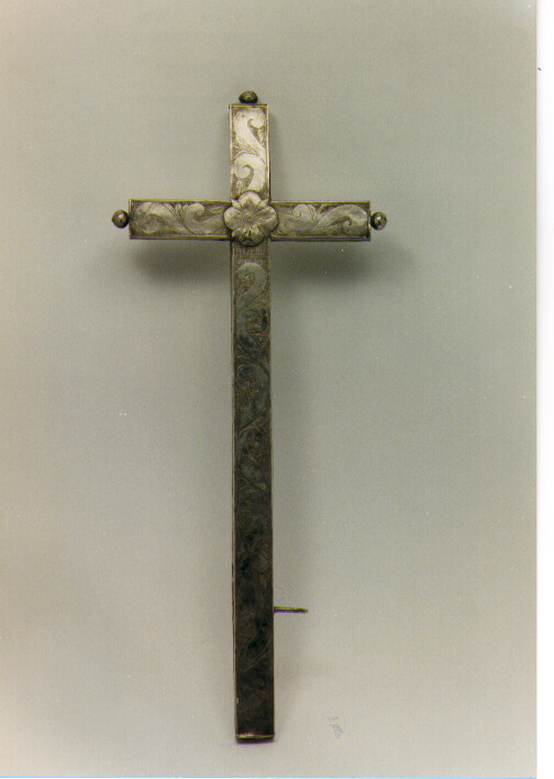 croce - ambito Italia meridionale (prima metà sec. XVII)