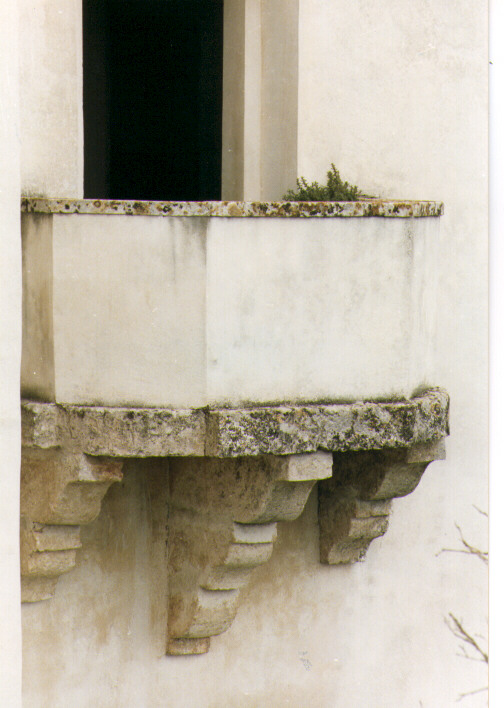 balcone - ambito salentino (fine/inizio secc. XVI/ XVII)