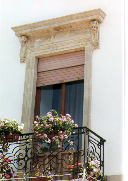 mostra di portafinestra, serie - ambito salentino (seconda metà sec. XIX)